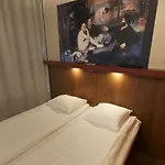 Forenom Lägenhetshotell 3*