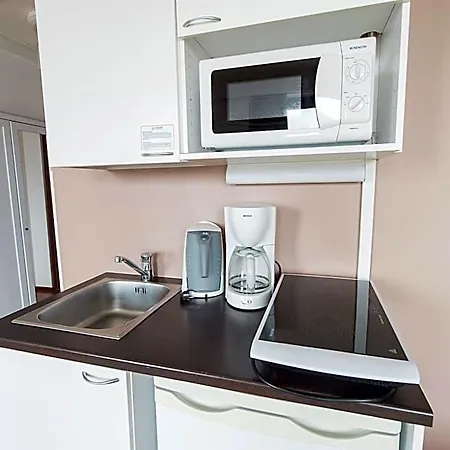 Aparthotel Forenom 3*